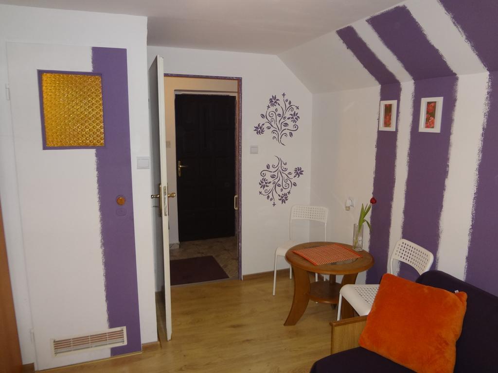 Pokoje Goscinne Mirena Karpacz Ruang foto